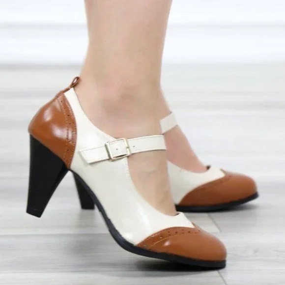 Oxford White & Tan Vintage Round Toe Pump - Picture 6 of 11